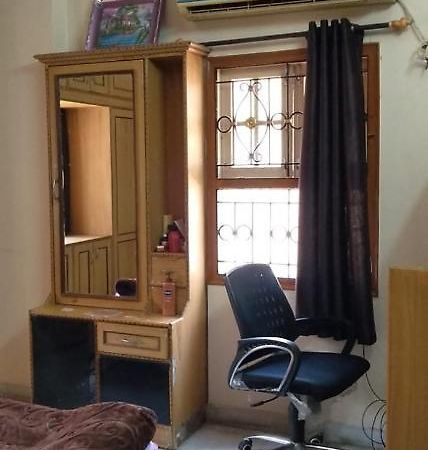 Appartement Srinivas Nilayam à Haïdarabad Extérieur photo