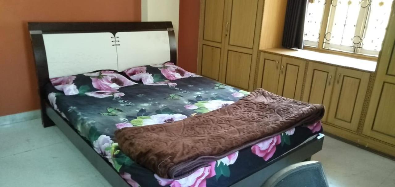 Appartement Srinivas Nilayam à Haïdarabad Extérieur photo